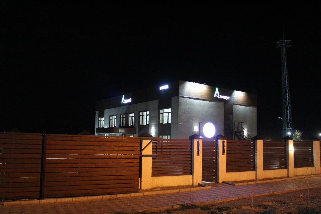 Azimut Hotel Balykchy Ngoại thất bức ảnh